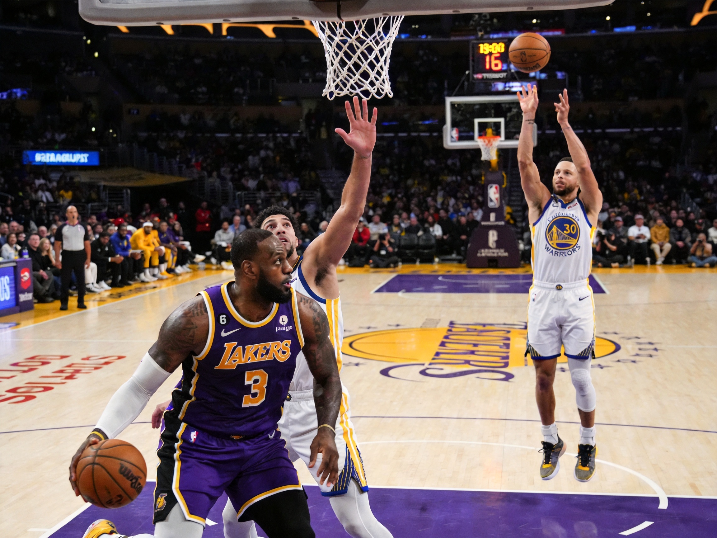 NBA湖人勇士战报
